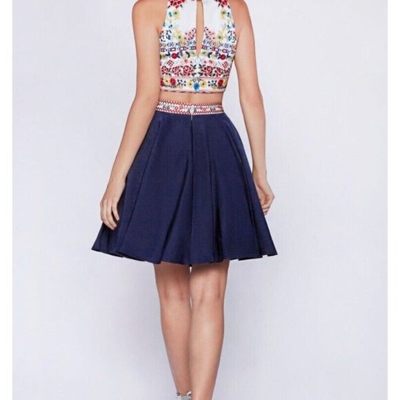 For You DRESS Size XXL White Blue EMBROIDERED 2 Piece Skirt Crop Top Pageant NWT - Picture 2 of 16